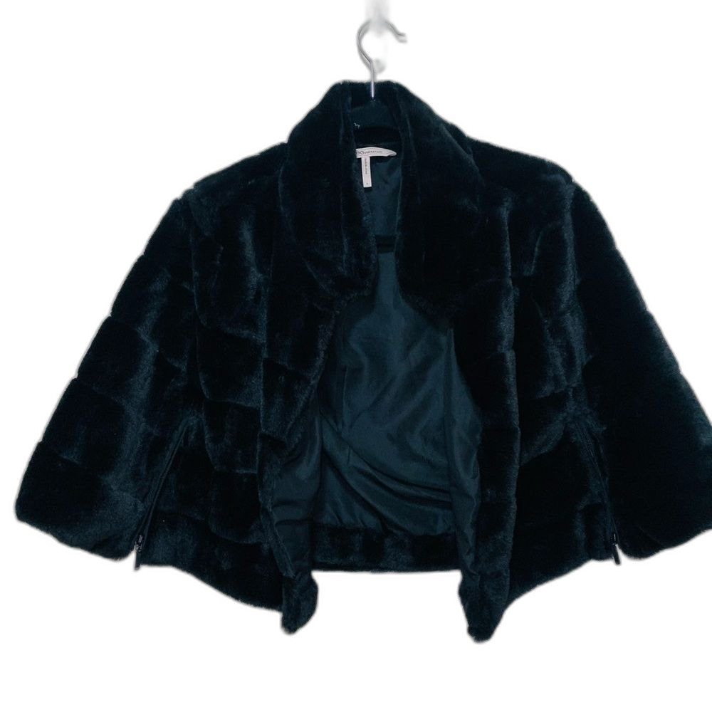 BCBG Generation Black Faux Fur Caplet size large